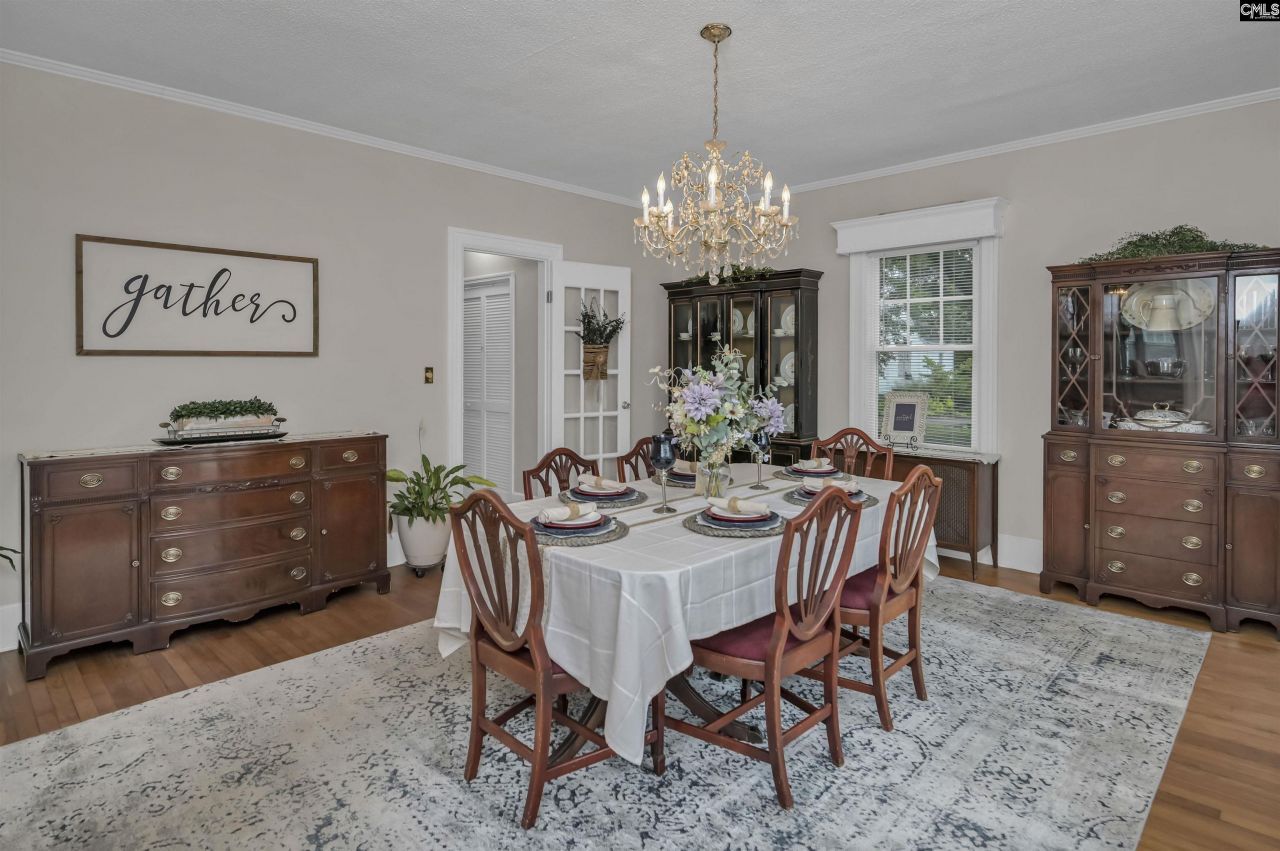 129 N Zion Street Photo 25