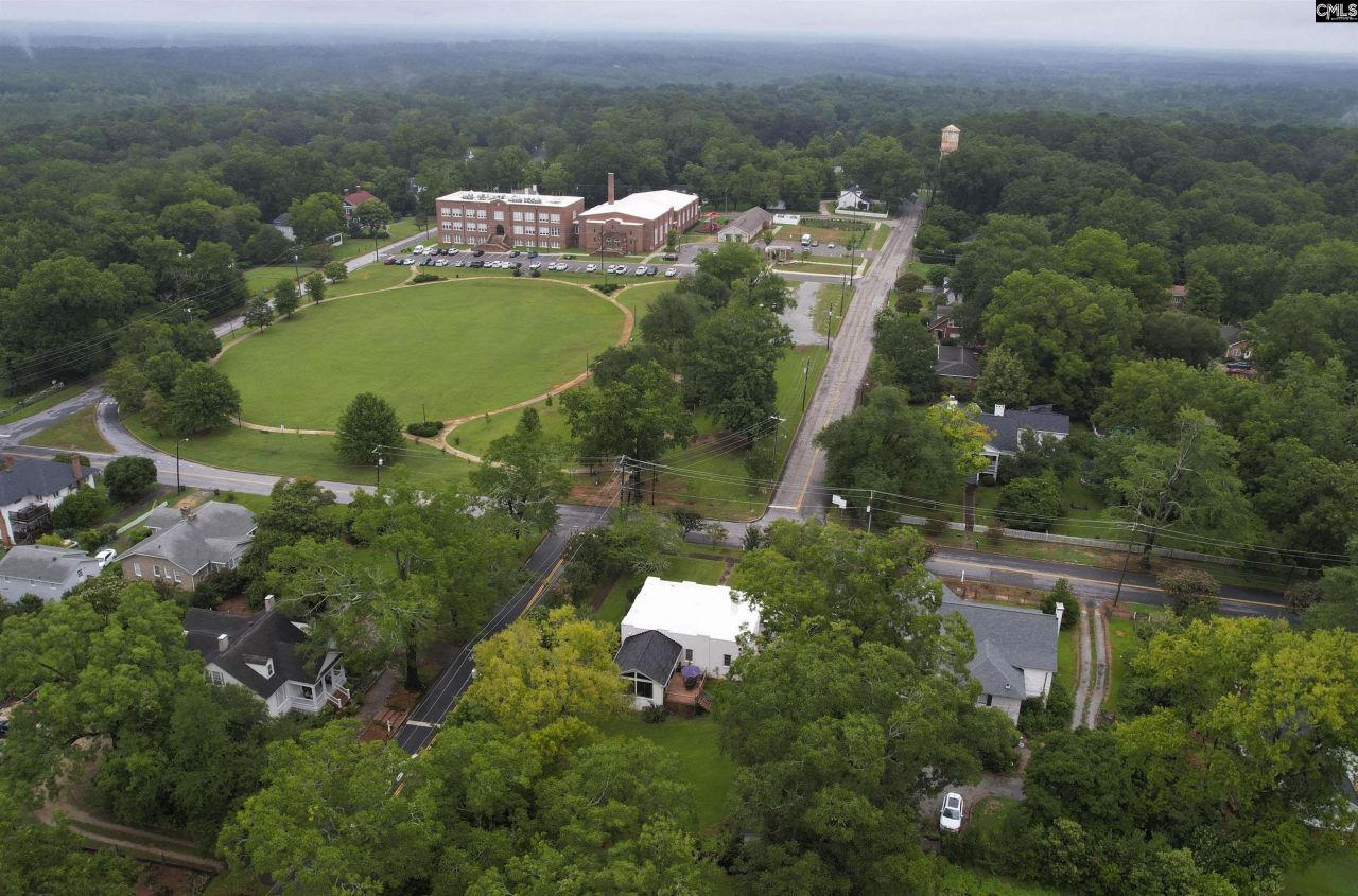 129 N Zion Street Photo 40