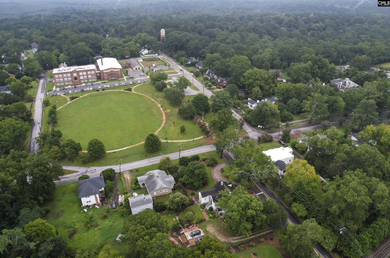 129 N Zion Street Photo 41