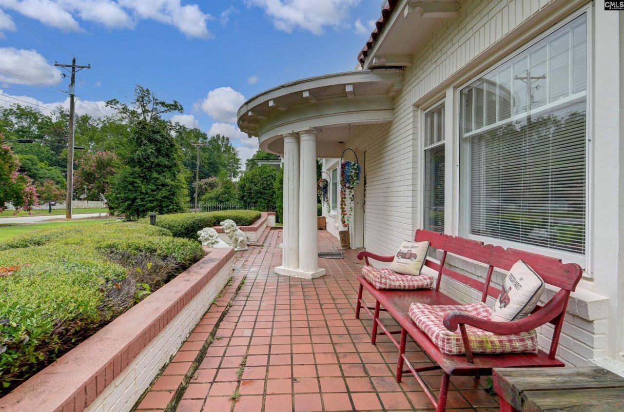 129 N Zion Street Photo 43