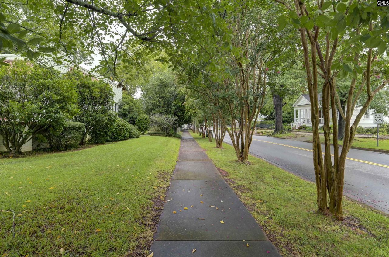 129 N Zion Street Photo 44