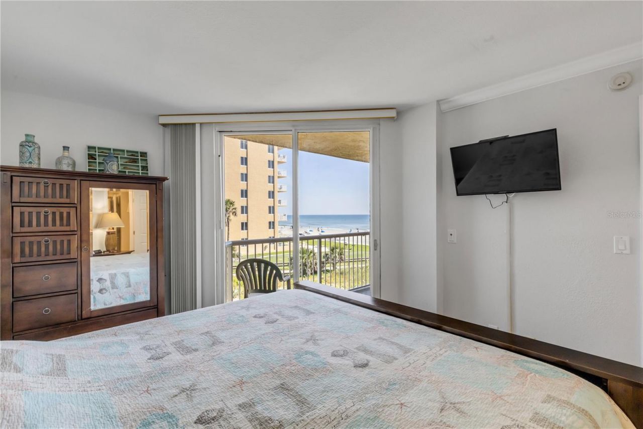 425 S Atlantic Avenue, Unit 304, New Smyrna Beach, FL 32169 Photo