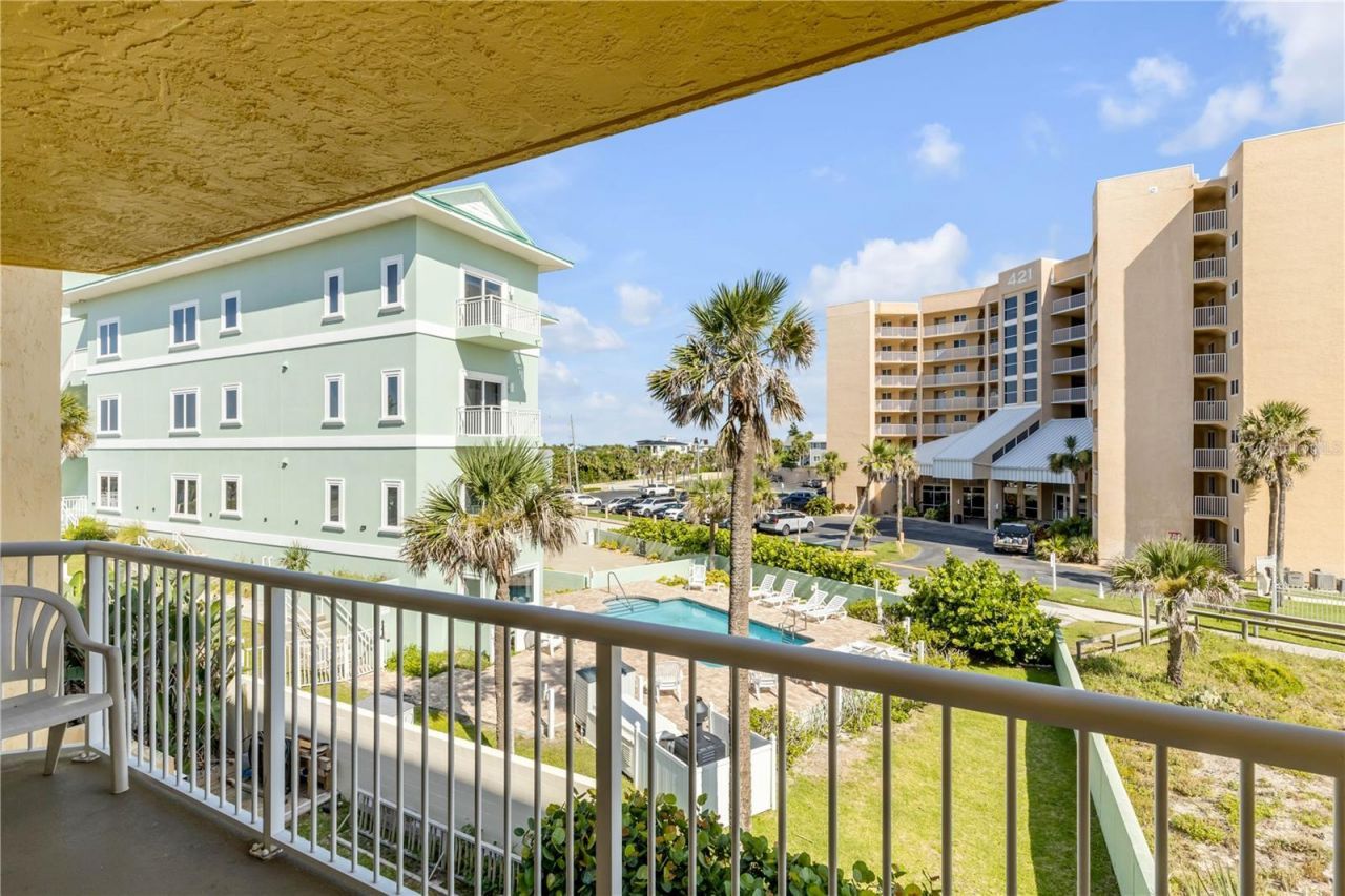 425 S Atlantic Avenue, Unit 304, New Smyrna Beach, FL 32169 Photo