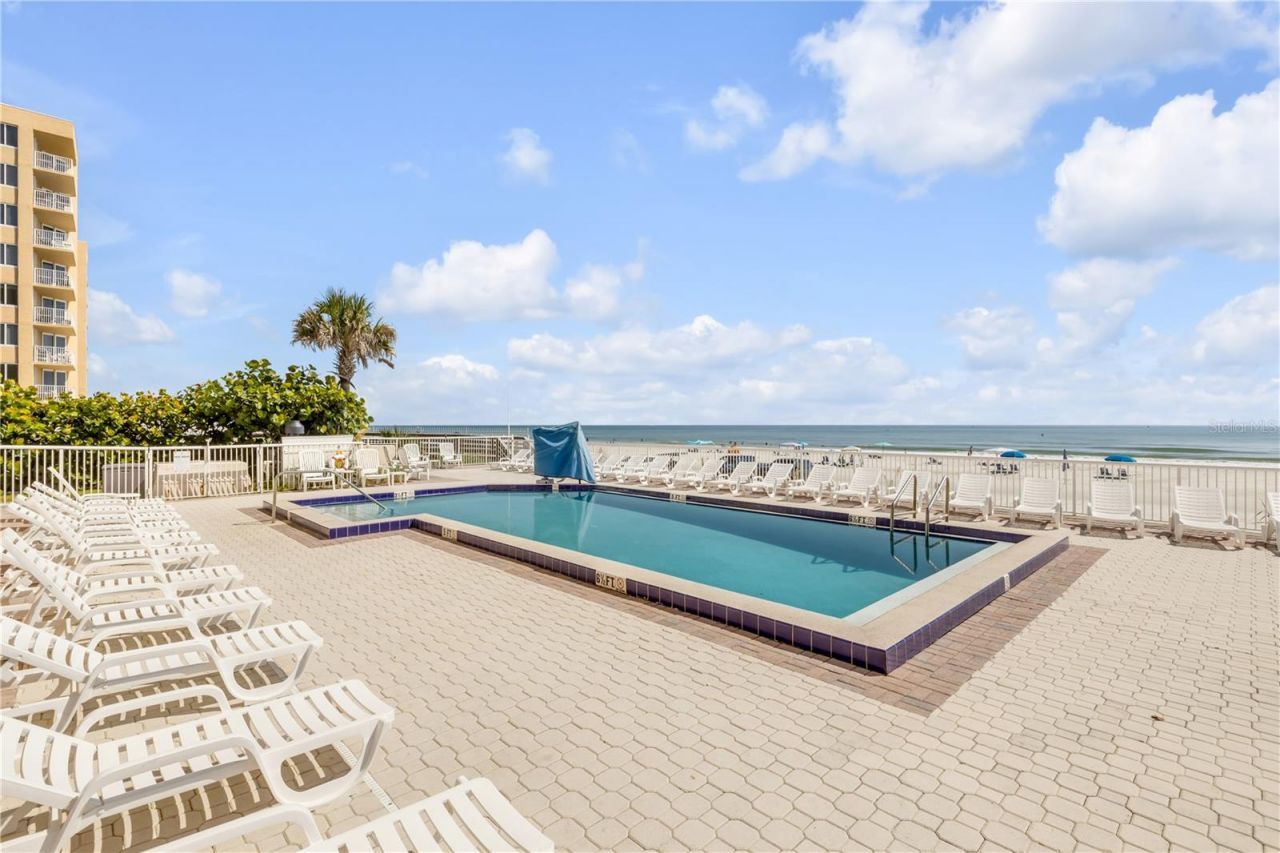 425 S Atlantic Avenue, Unit 304, New Smyrna Beach, FL 32169 Photo