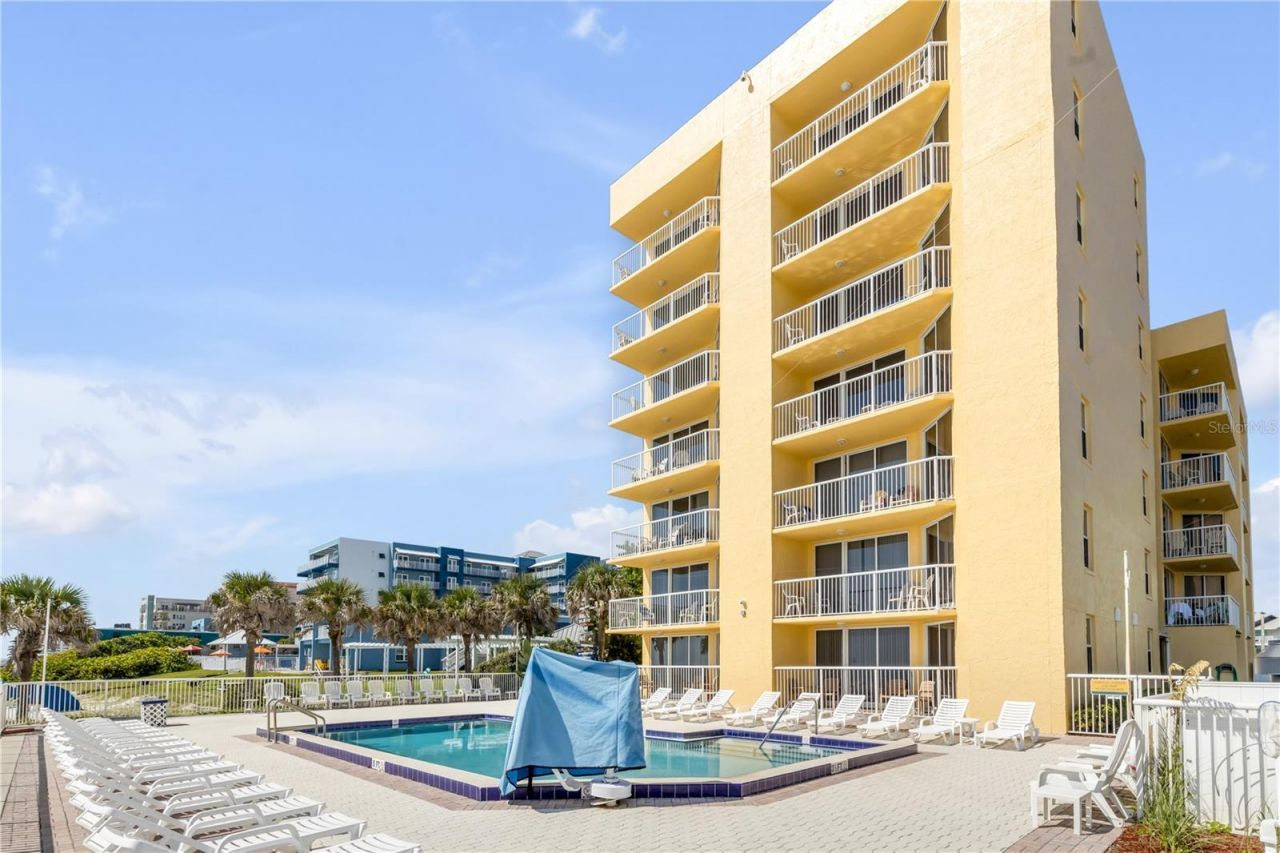 425 S Atlantic Avenue, Unit 304, New Smyrna Beach, FL 32169 Photo