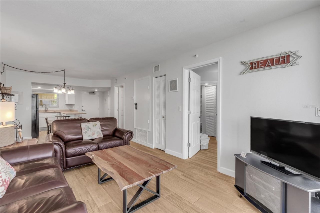 425 S Atlantic Avenue, Unit 304, New Smyrna Beach, FL 32169 Photo