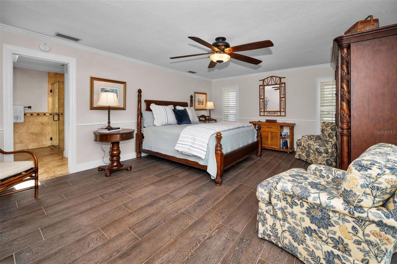 2057 Kansas Avenue Ne, Saint Petersburg, FL 33703 Photo