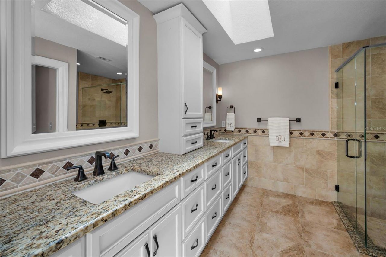 2057 Kansas Avenue Ne, Saint Petersburg, FL 33703 Photo