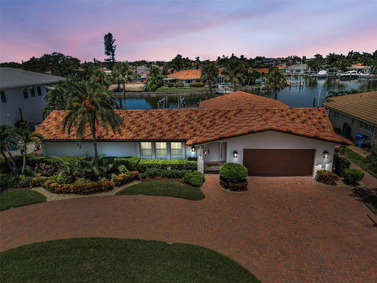 2057 Kansas Avenue Ne, Saint Petersburg, FL 33703 Photo