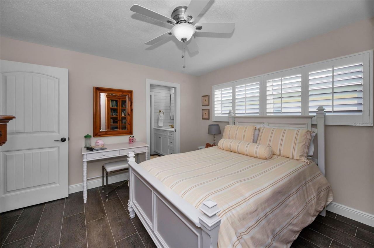 2057 Kansas Avenue Ne, Saint Petersburg, FL 33703 Photo