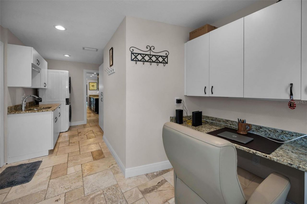 2057 Kansas Avenue Ne, Saint Petersburg, FL 33703 Photo