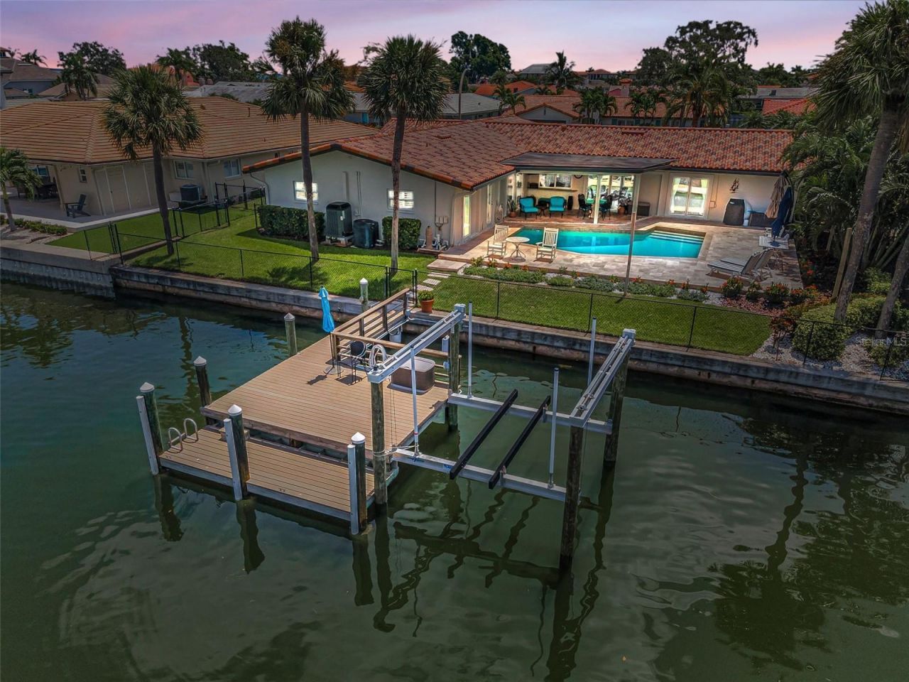 2057 Kansas Avenue Ne, Saint Petersburg, FL 33703 Photo