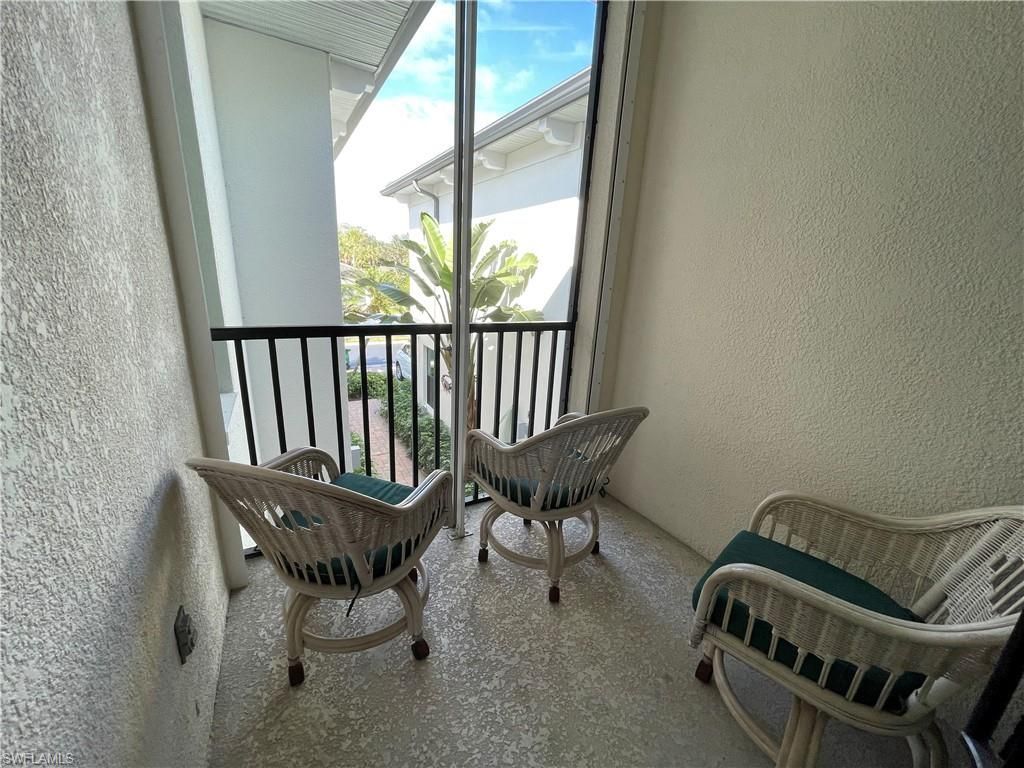 2377 Ravenna Blvd, Unit 202, Naples, FL 34109 Photo