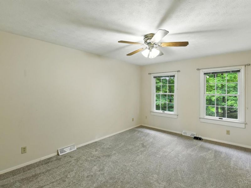 3743 Centurion Drive, Green Township, OH 45211 Photo 10