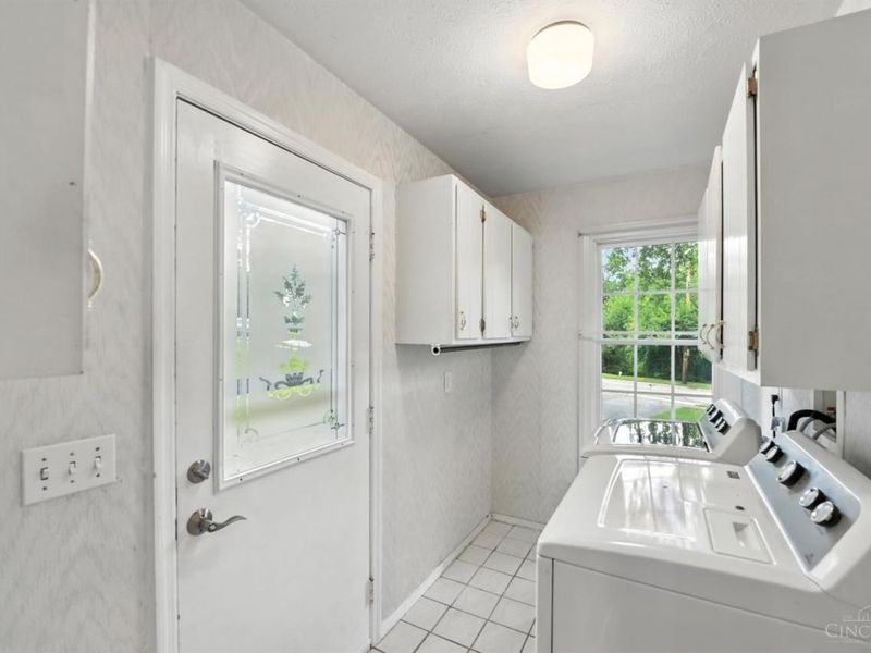 3743 Centurion Drive, Green Township, OH 45211 Photo 18