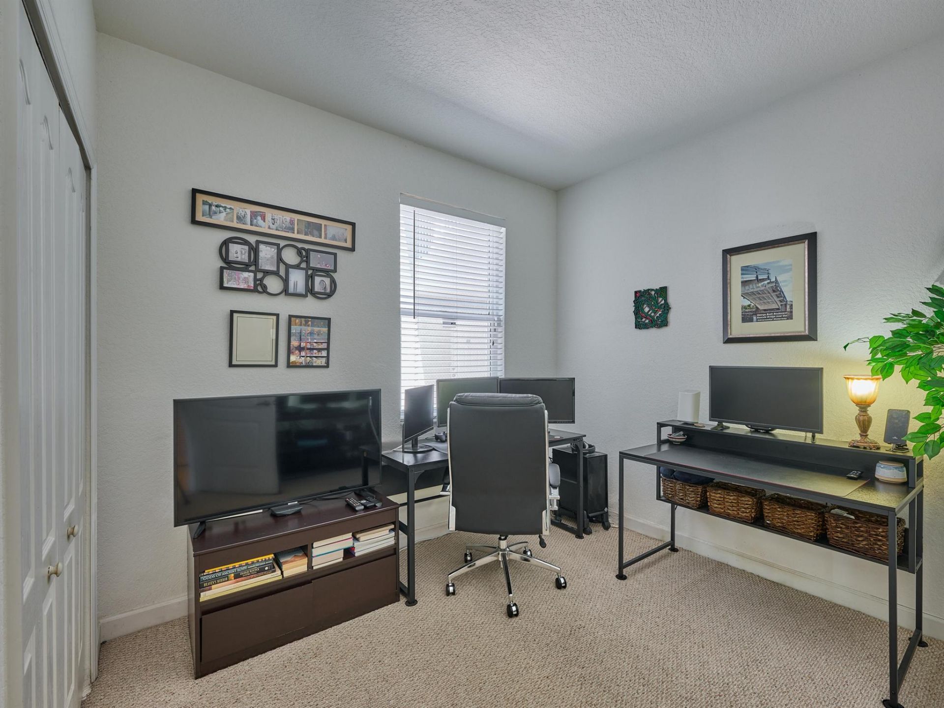 1006 Shoma Drive, Royal Palm Beach, FL 33414 Photo