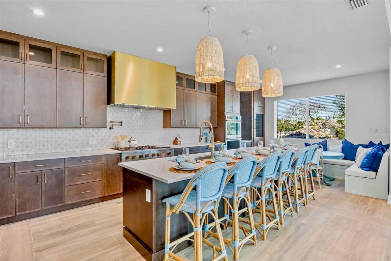 244 Willow Avenue, Anna Maria, FL 34216 Photo