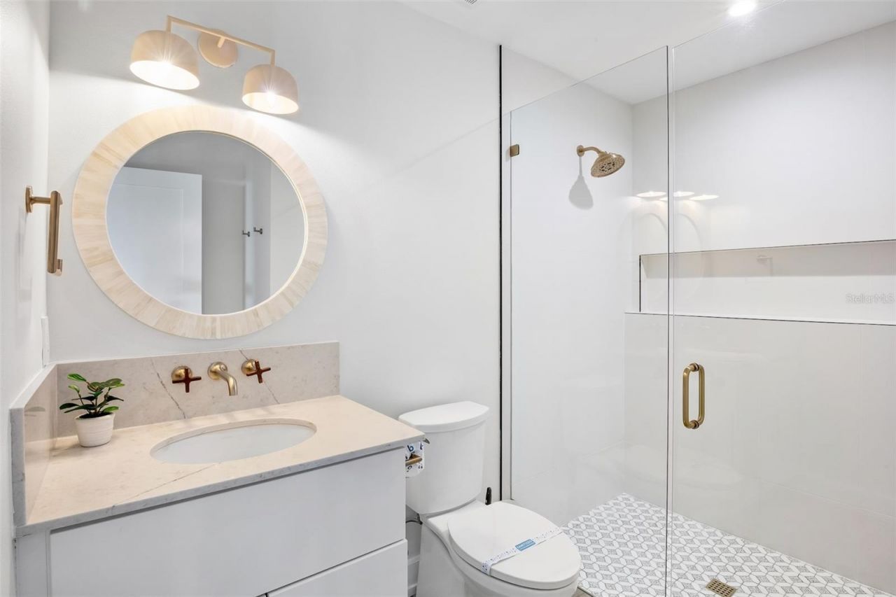 244 Willow Avenue, Anna Maria, FL 34216 Photo