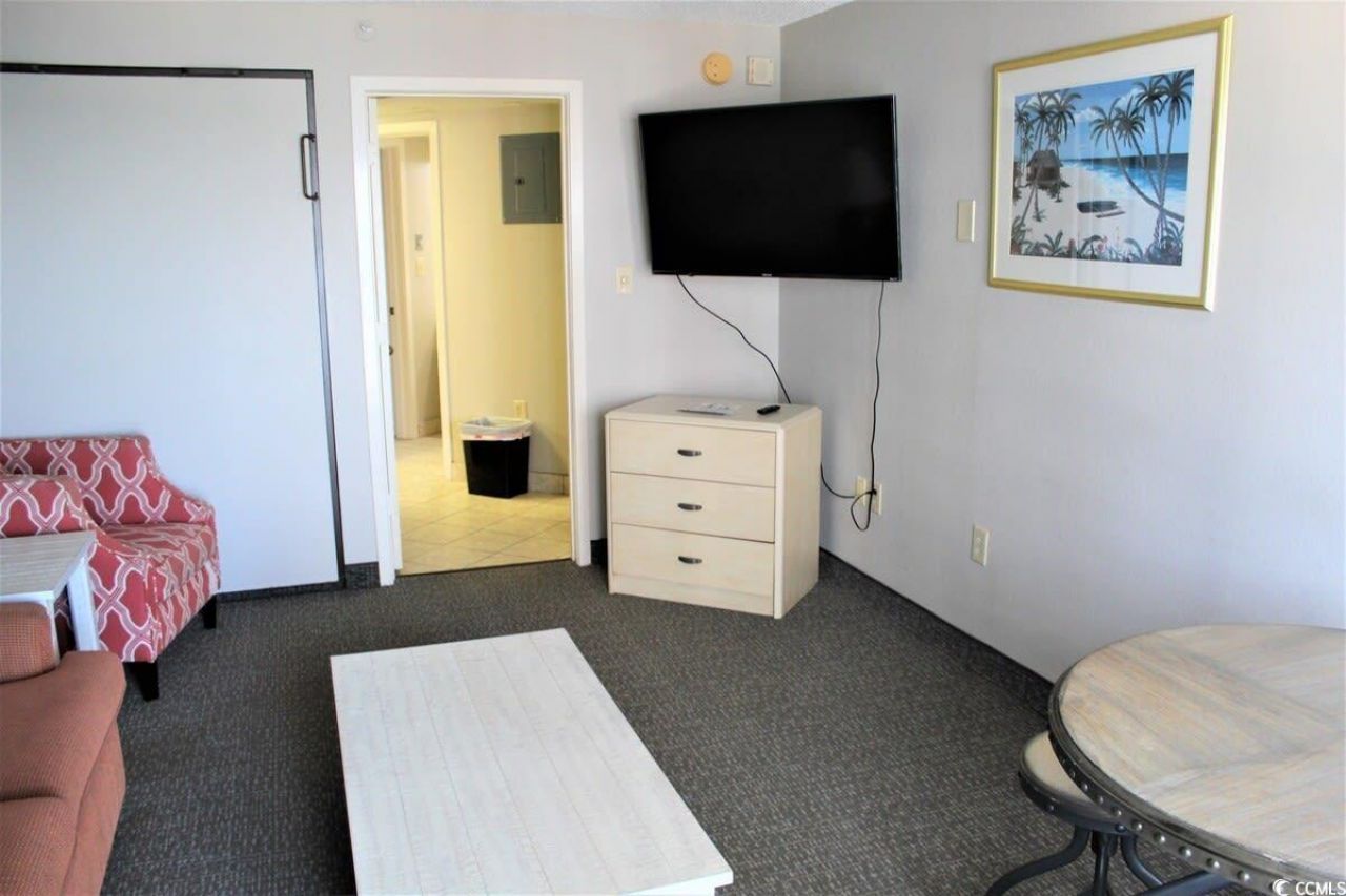 1501 S Ocean Blvd. Photo 4