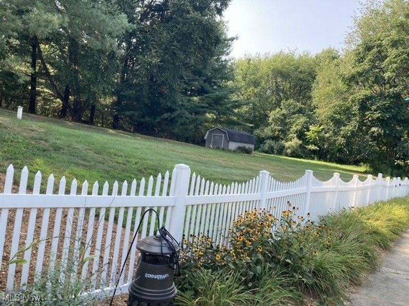 3145 Steubenville Road SE, Carrollton, OH 44615 Photo 11