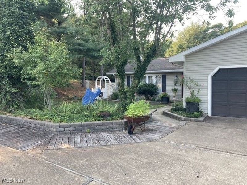 3145 Steubenville Road SE, Carrollton, OH 44615 Photo 4