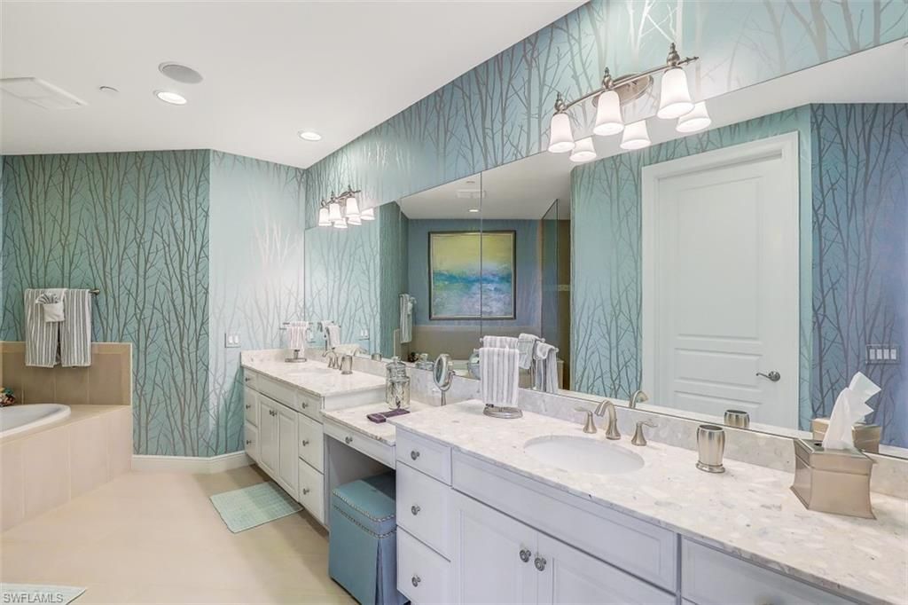 16433 Carrara Way, Unit 201, Naples, FL 34110 Photo