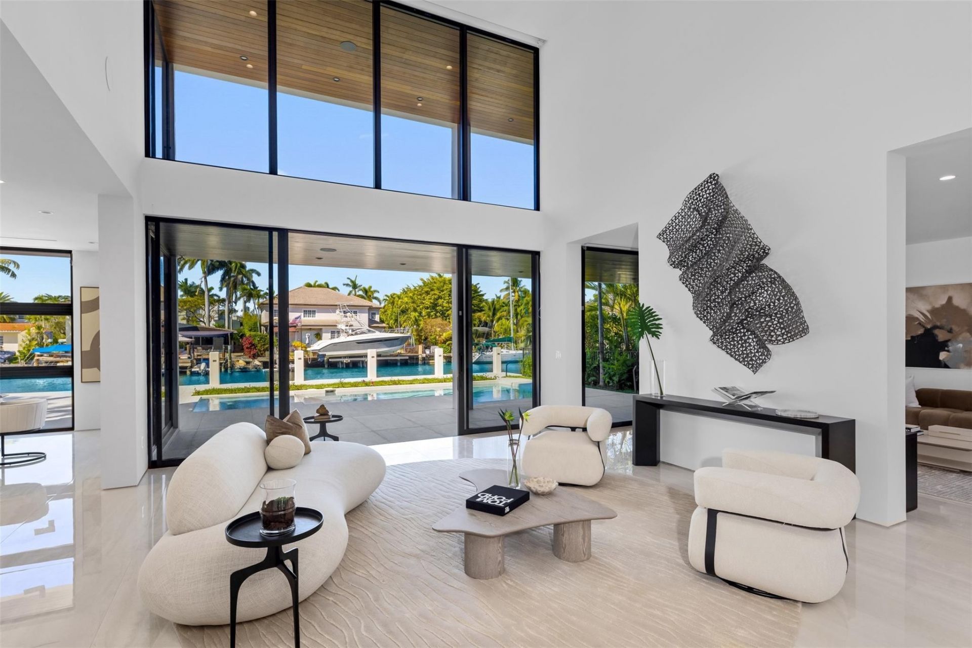 1637 SE 14th Street, Fort Lauderdale, FL 33316 Photo