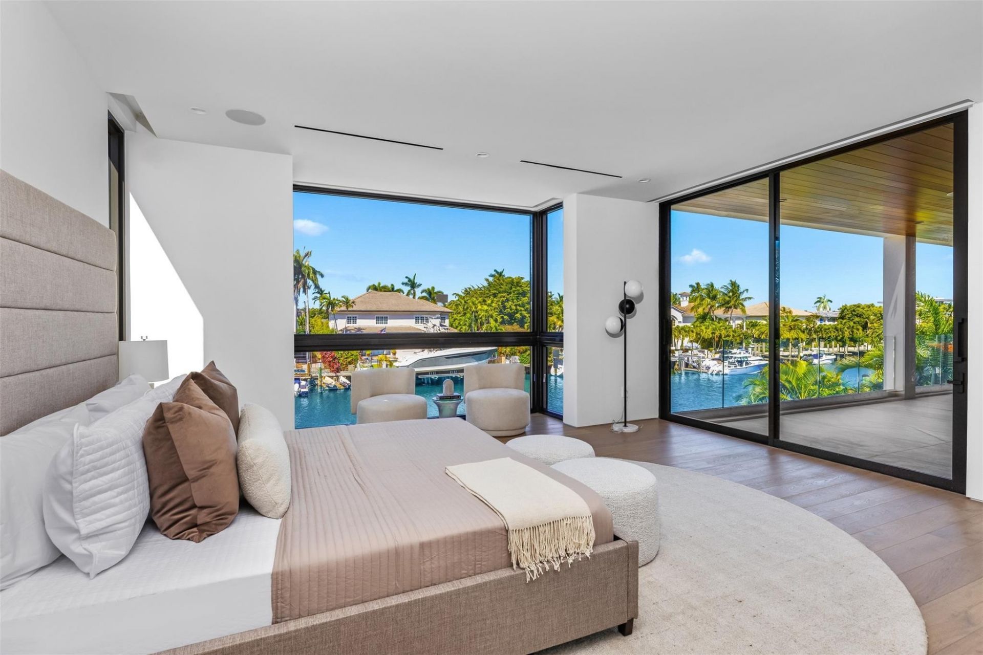 1637 SE 14th Street, Fort Lauderdale, FL 33316 Photo