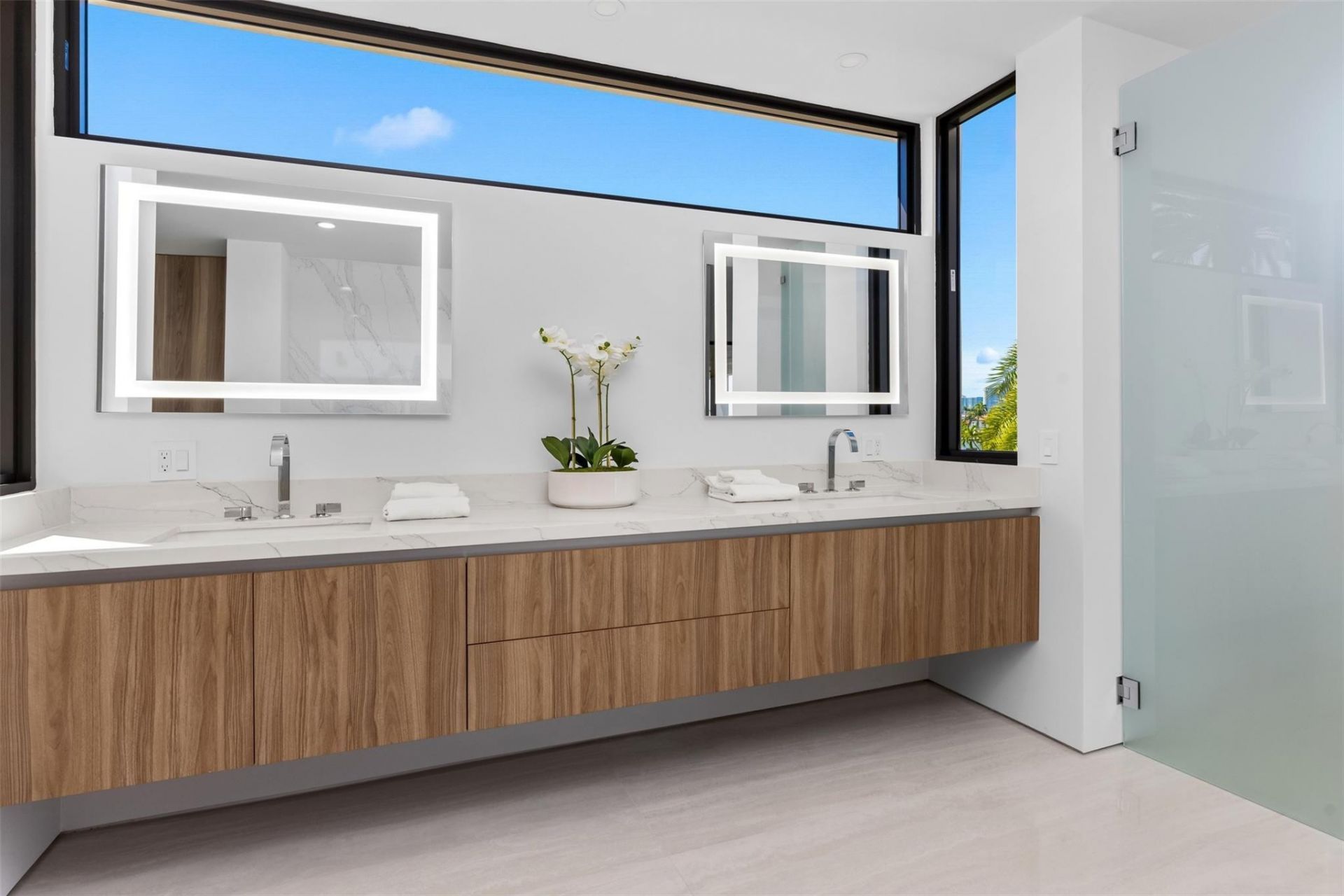 1637 SE 14th Street, Fort Lauderdale, FL 33316 Photo