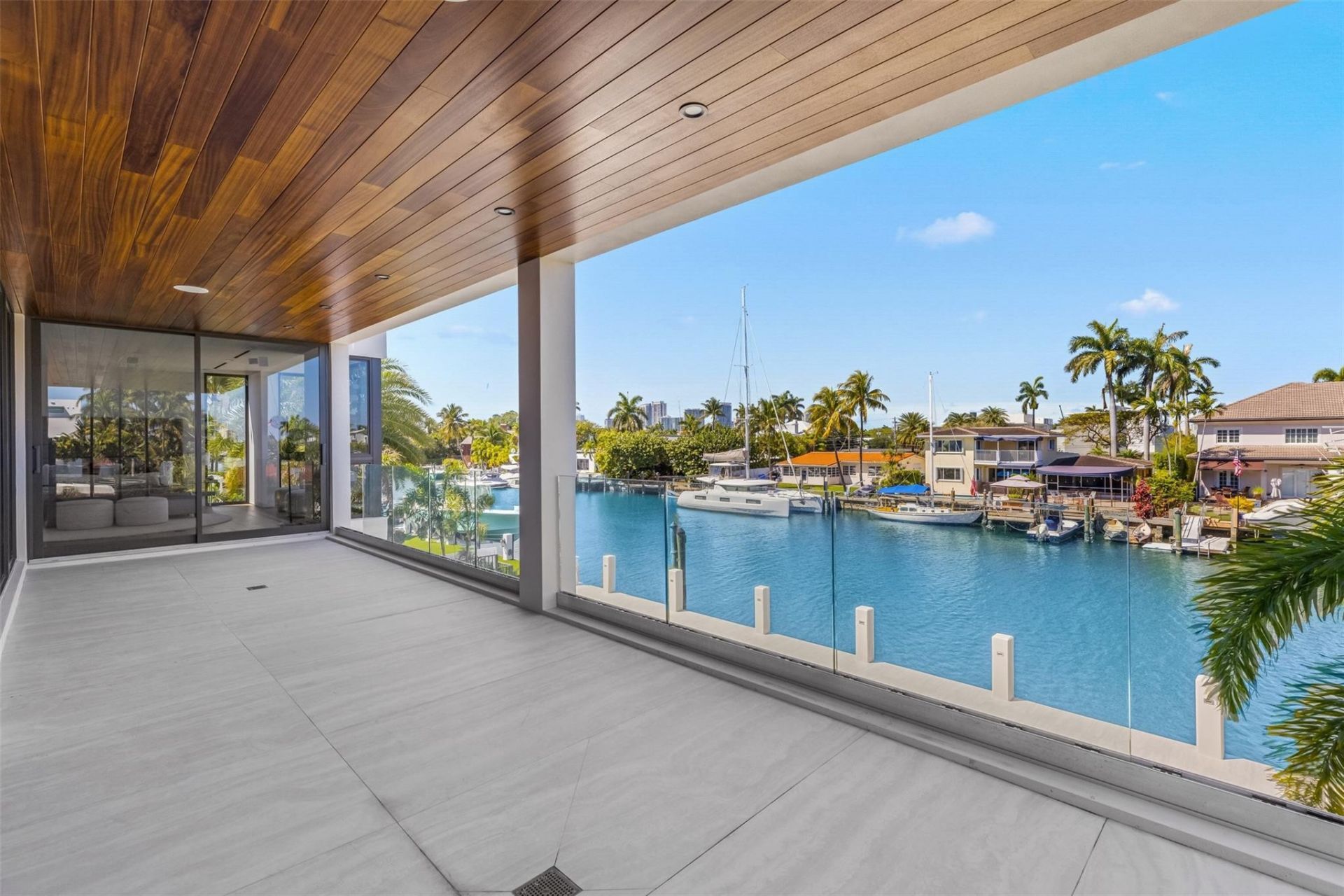 1637 SE 14th Street, Fort Lauderdale, FL 33316 Photo