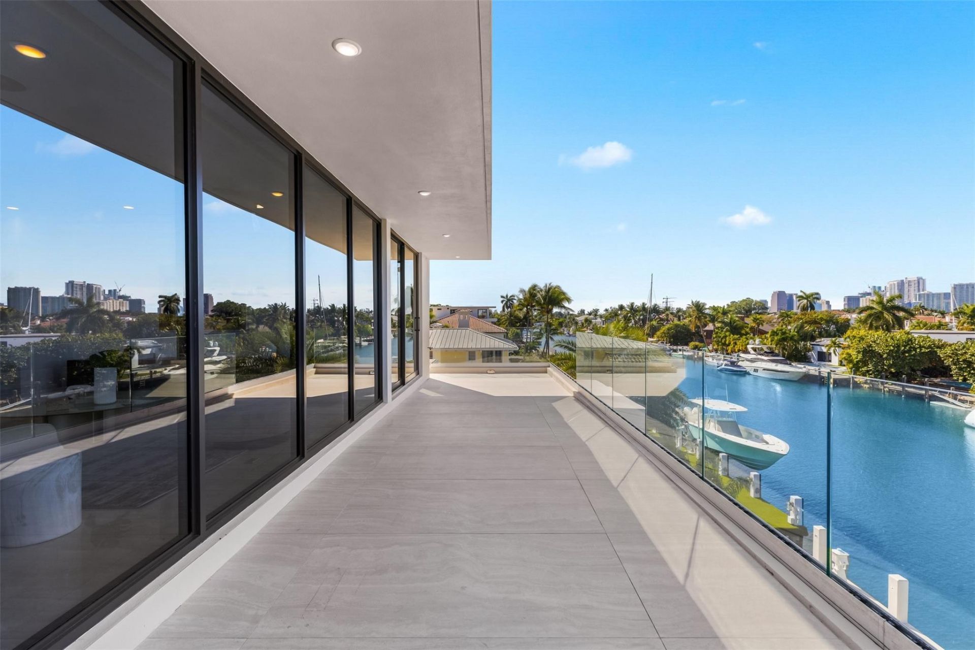 1637 SE 14th Street, Fort Lauderdale, FL 33316 Photo