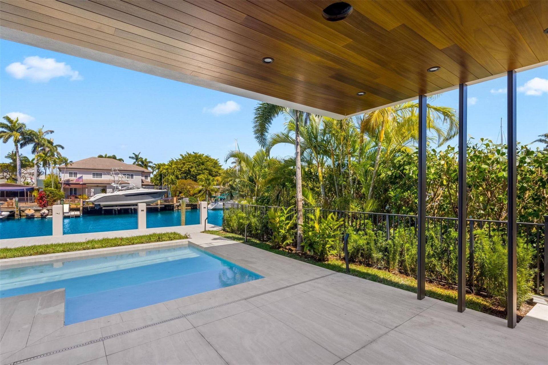 1637 SE 14th Street, Fort Lauderdale, FL 33316 Photo