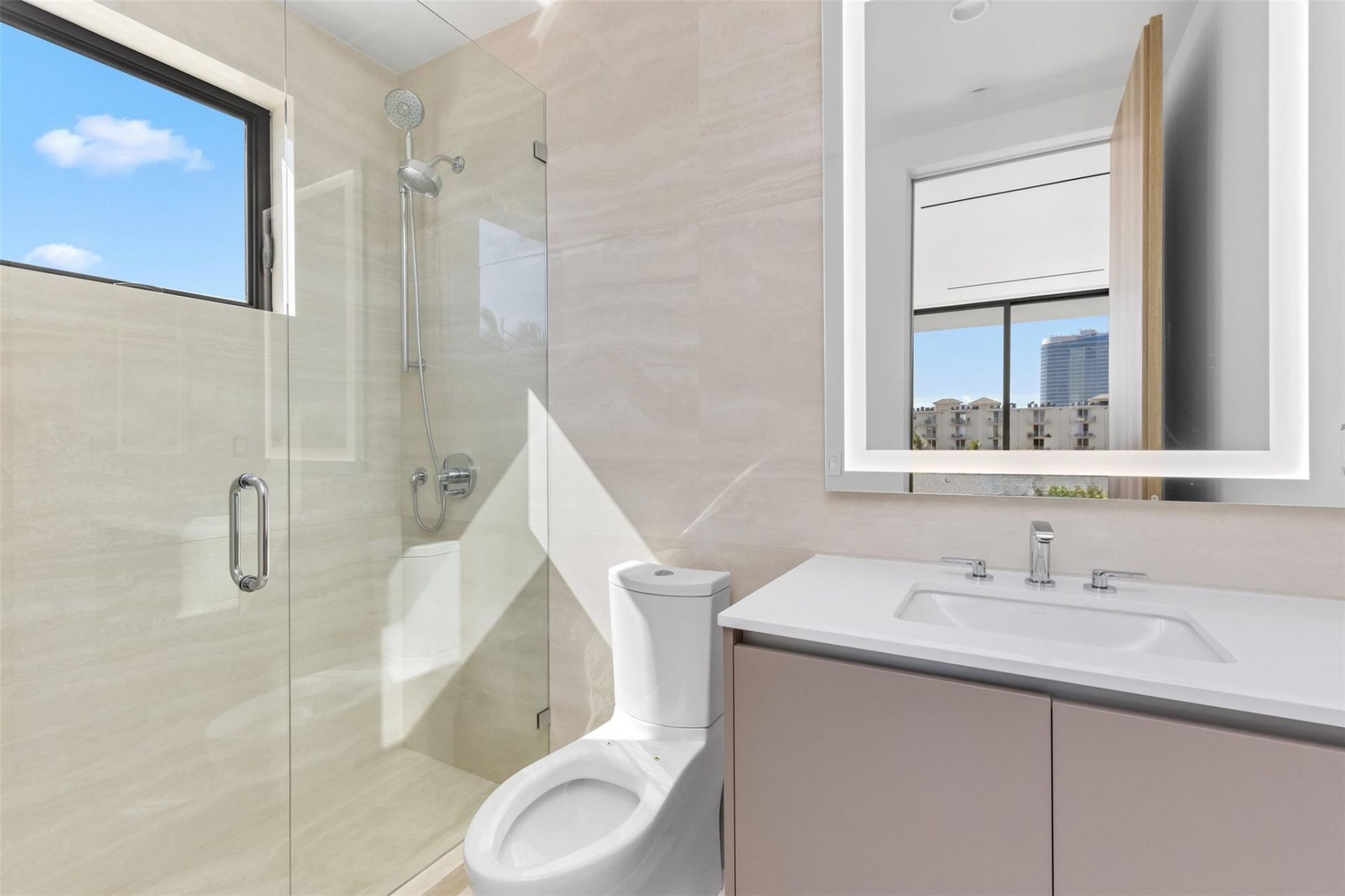 1637 SE 14th Street, Fort Lauderdale, FL 33316 Photo