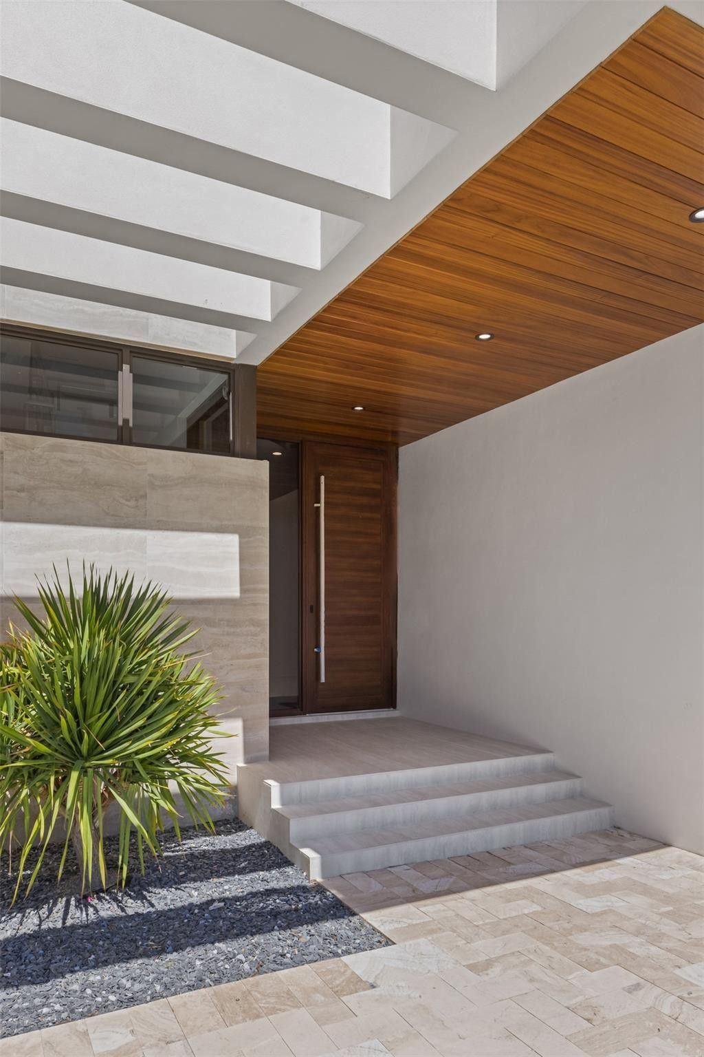 1637 SE 14th Street, Fort Lauderdale, FL 33316 Photo