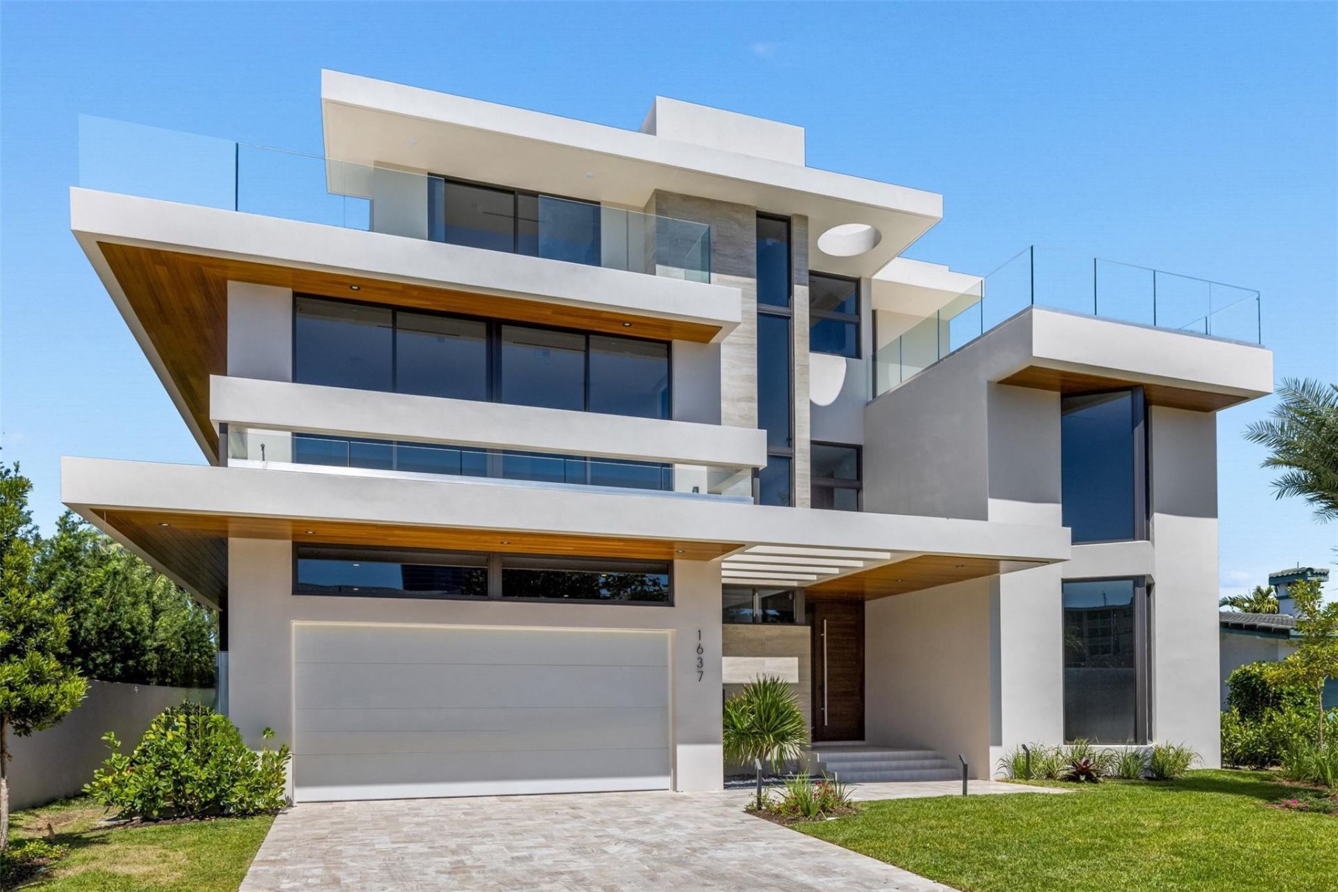 1637 SE 14th Street, Fort Lauderdale, FL 33316 Photo