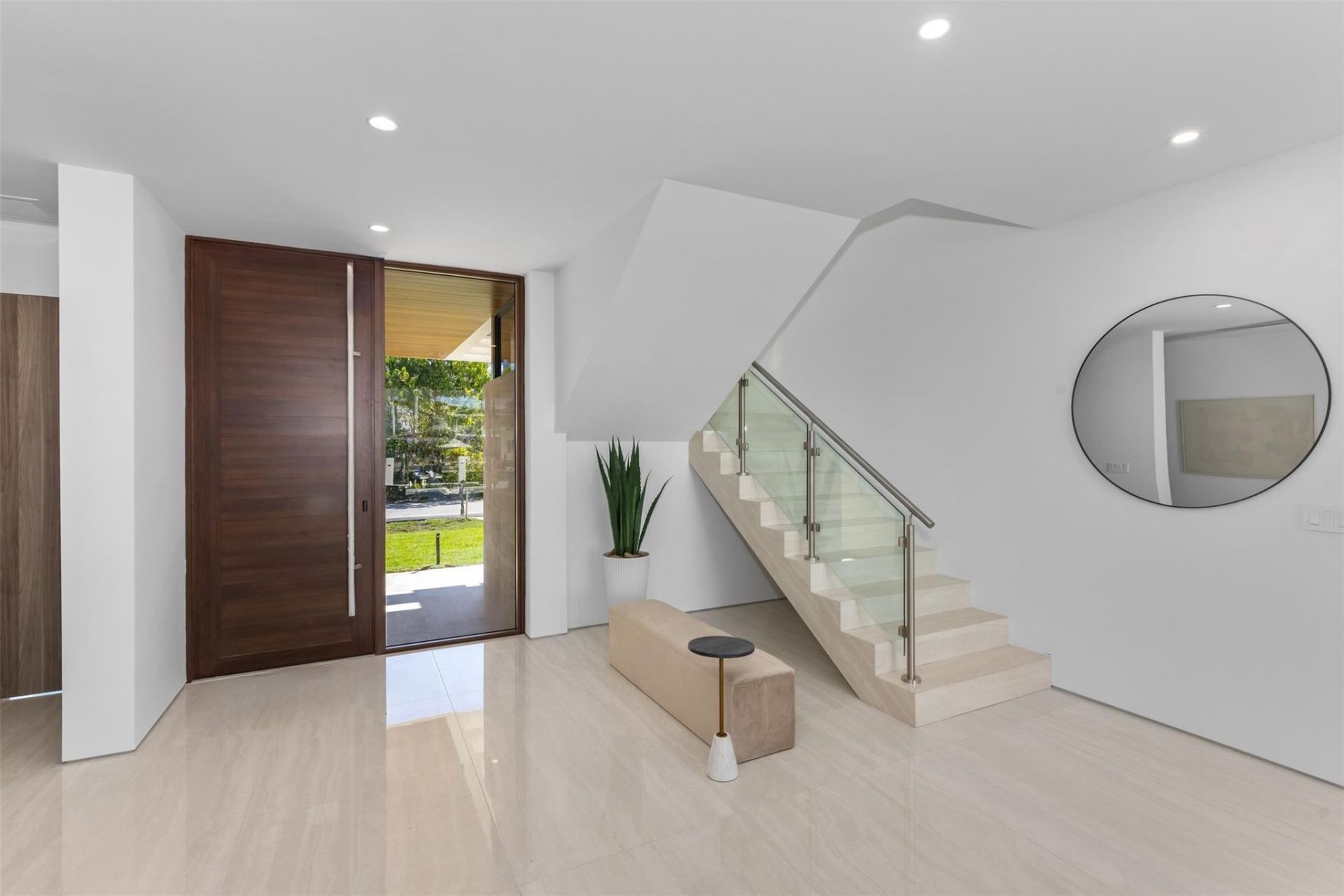 1637 SE 14th Street, Fort Lauderdale, FL 33316 Photo