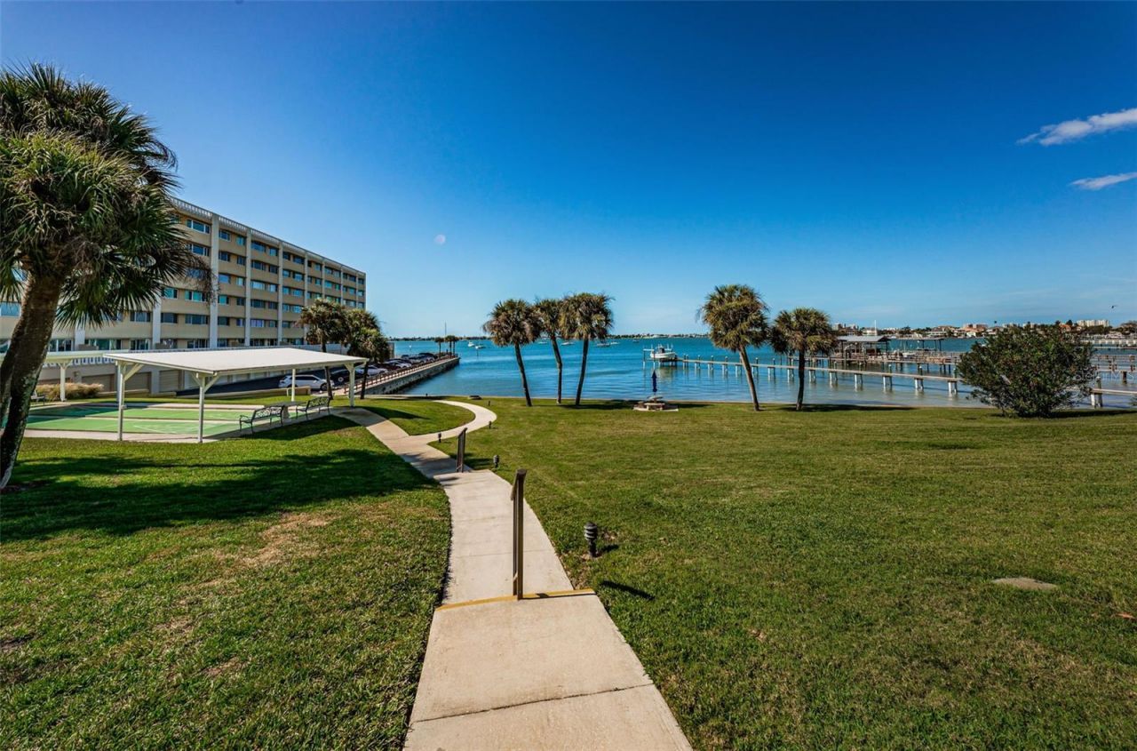 100 Bluff View Drive, Unit 608C, Belleair Bluffs, FL 33770 Photo