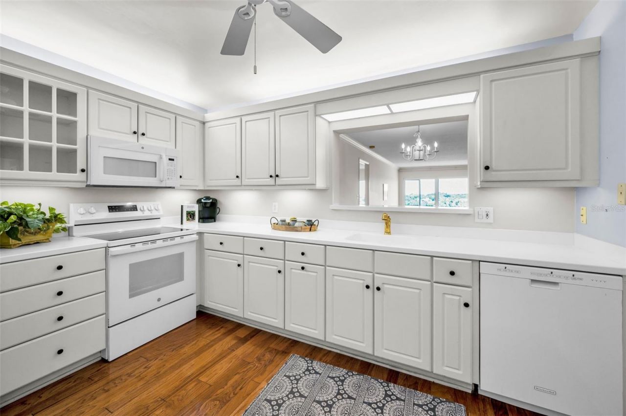 100 Bluff View Drive, Unit 608C, Belleair Bluffs, FL 33770 Photo