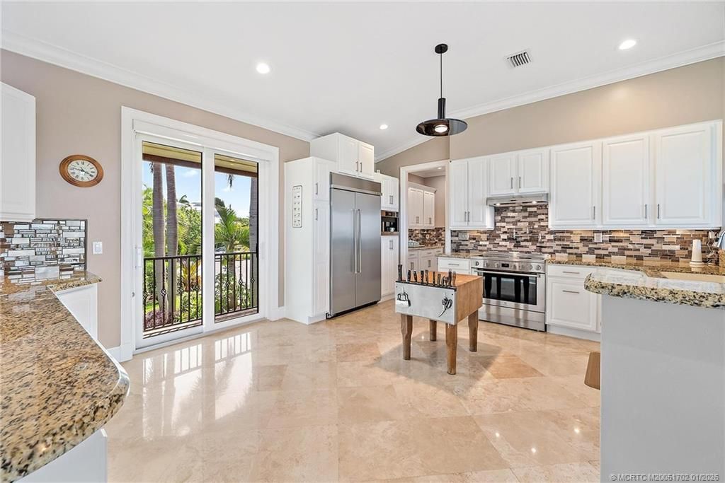 14 Herons Nest, Sewalls Point, FL 34996 Photo