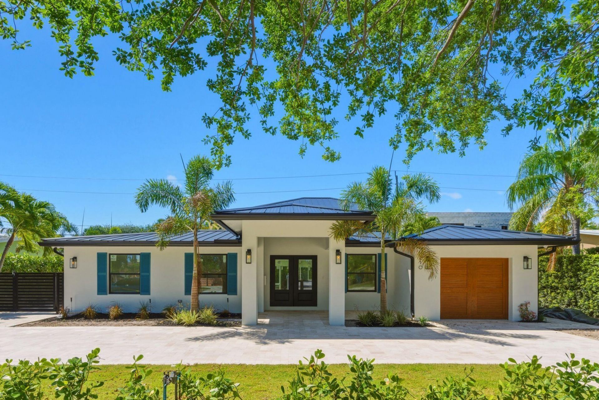 210 Gregory Road, West Palm Beach, FL 33405 Main Photo