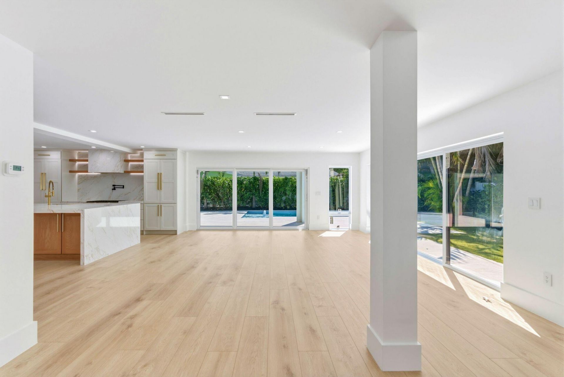 210 Gregory Road, West Palm Beach, FL 33405 Photo