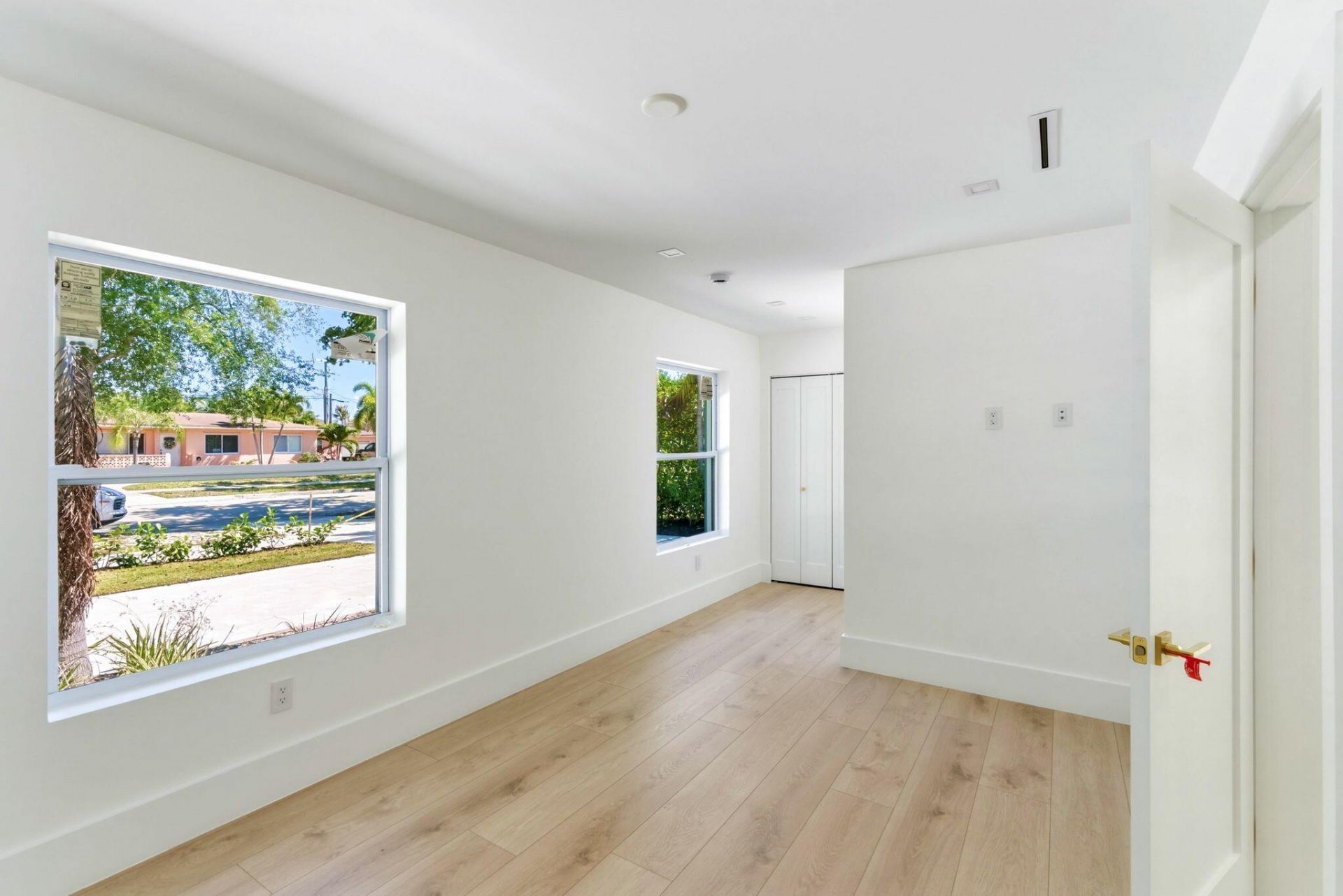 210 Gregory Road, West Palm Beach, FL 33405 Photo