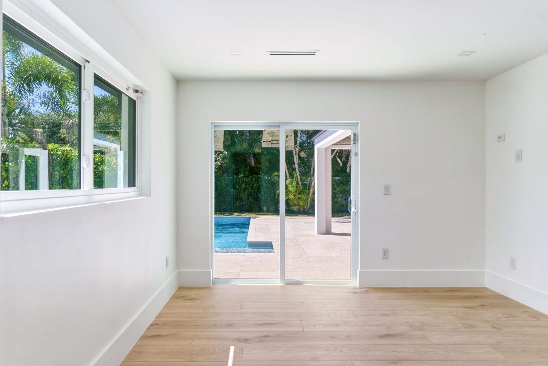 210 Gregory Road, West Palm Beach, FL 33405 Photo