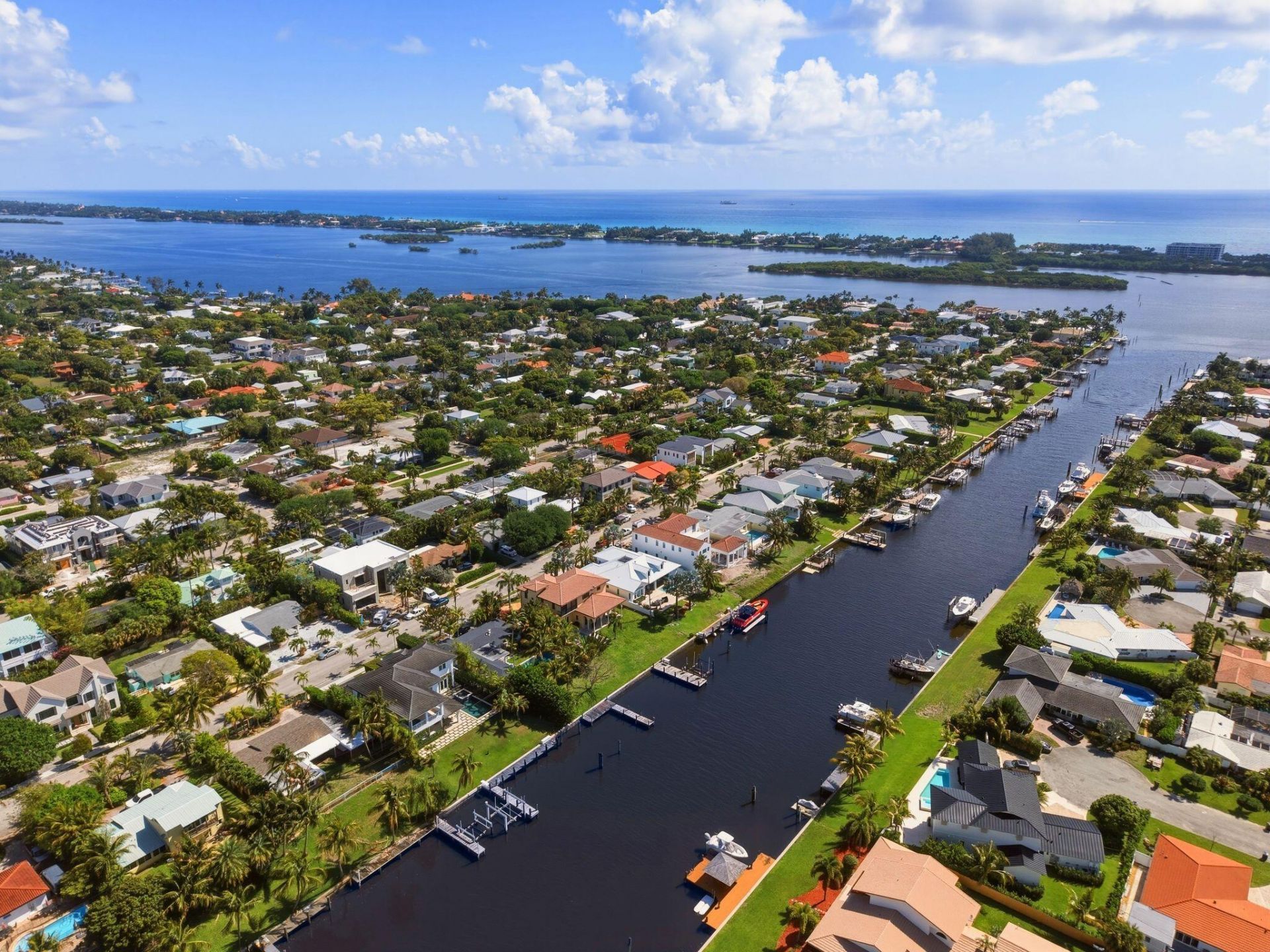 210 Gregory Road, West Palm Beach, FL 33405 Photo