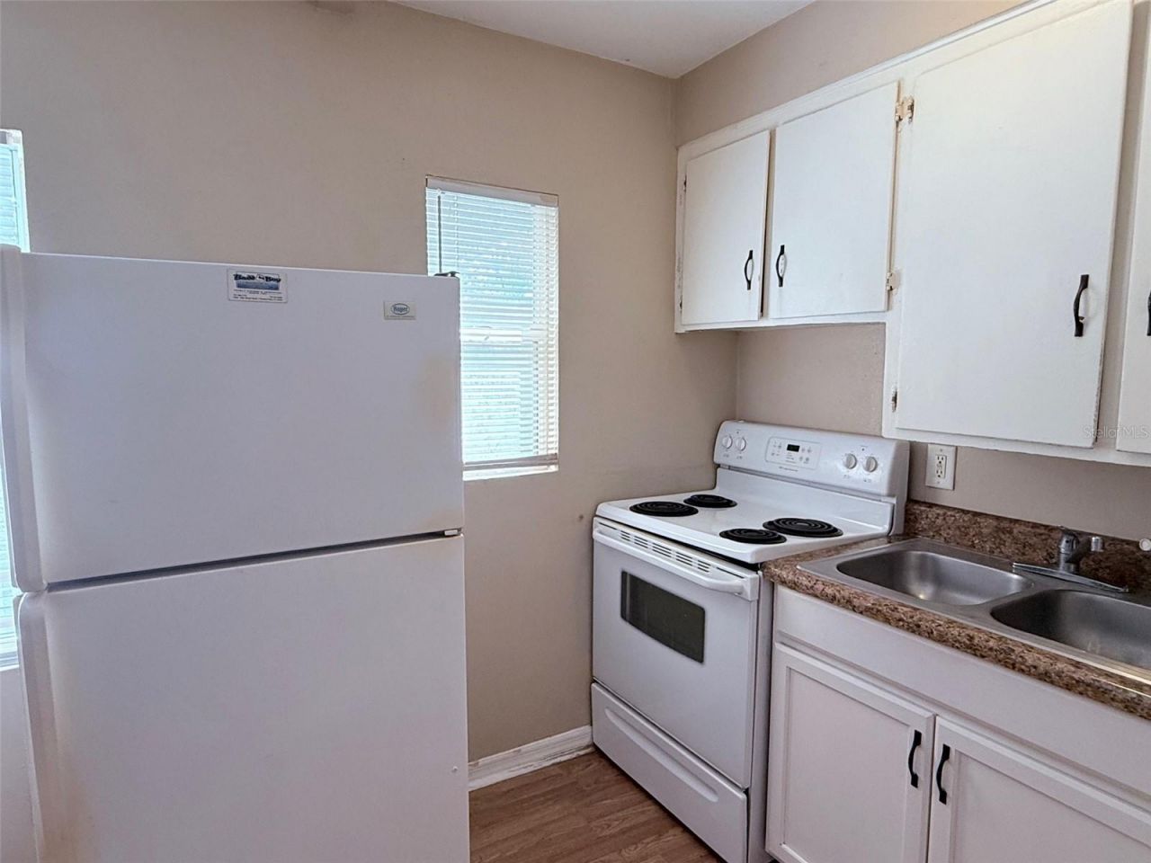 986 22nd Avenue S, Unit 3, Saint Petersburg, FL 33705 Photo