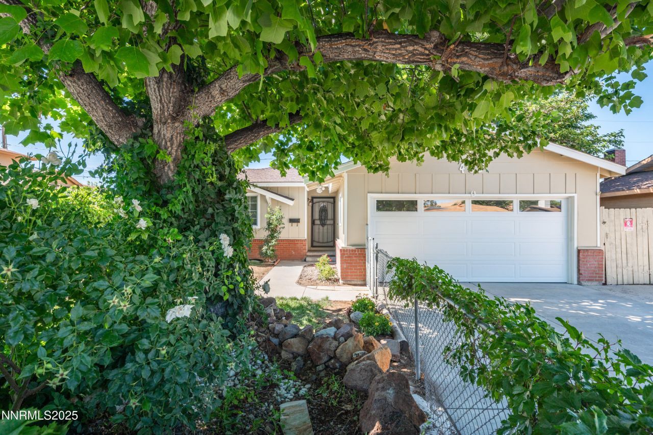 465 Lenwood Drive, Sparks, NV 89431 Photo