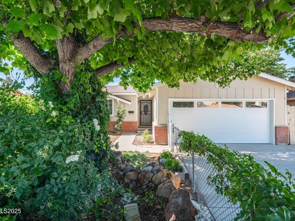 465 Lenwood Drive, Sparks, NV 89431