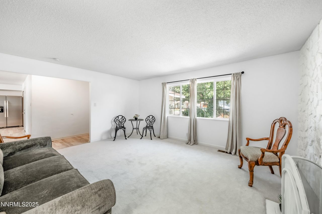 465 Lenwood Drive, Sparks, NV 89431 Photo