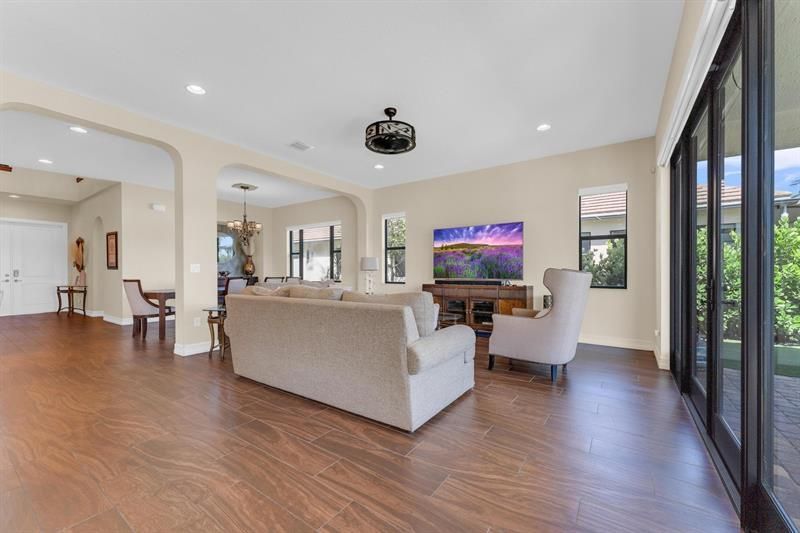 11330 SW 12th St, Pembroke Pines, FL 33025 Photo