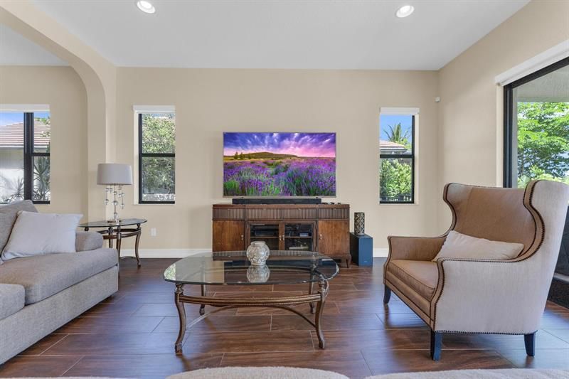 11330 SW 12th St, Pembroke Pines, FL 33025 Photo